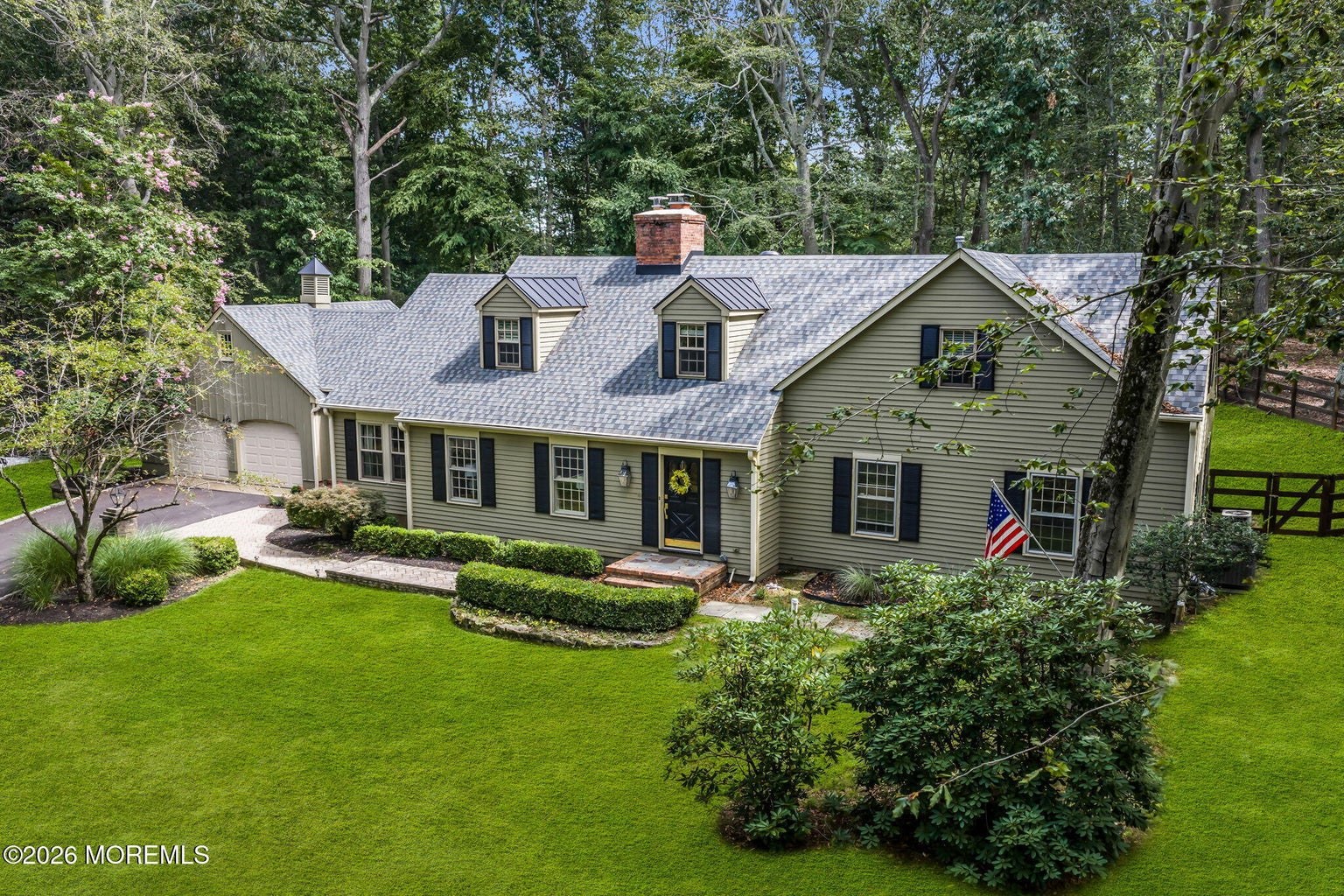 16 Westminster Dr