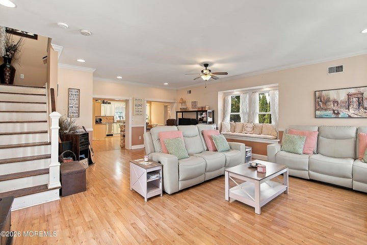 1603 Maplewood Rd